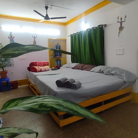 Adh Amilia Gardens Hotel Narasimharaja Puram Екстериор снимка