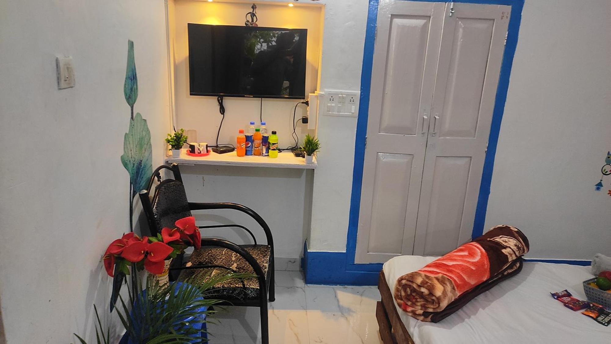 Adh Amilia Gardens Hotel Narasimharaja Puram Екстериор снимка