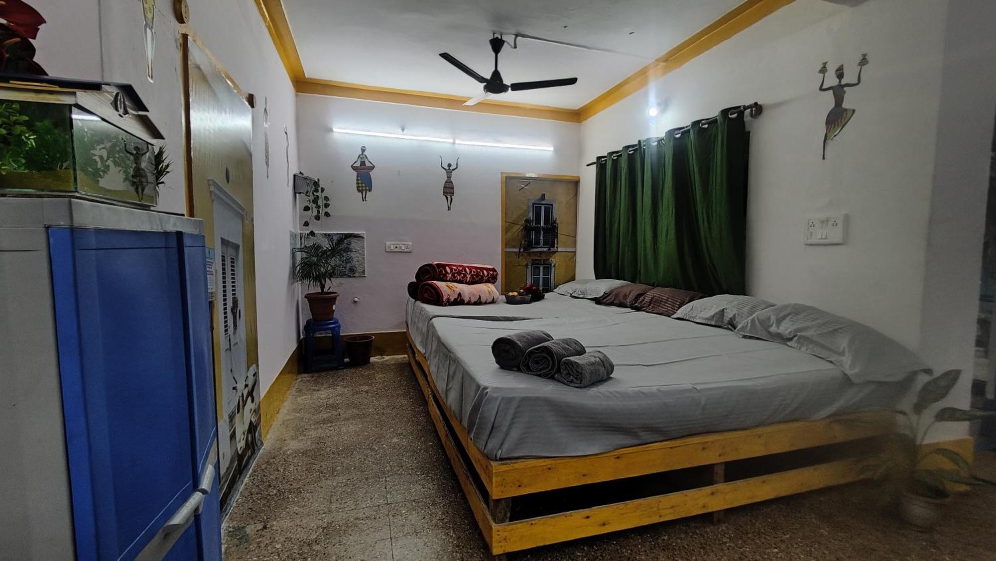 Adh Amilia Gardens Hotel Narasimharaja Puram Екстериор снимка