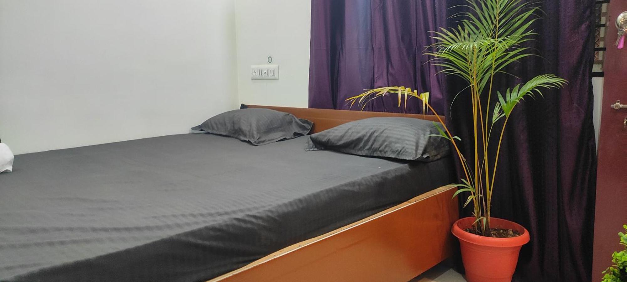 Adh Amilia Gardens Hotel Narasimharaja Puram Екстериор снимка
