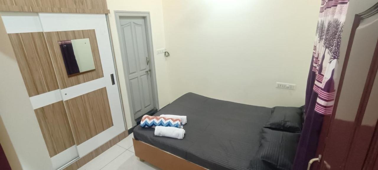 Adh Amilia Gardens Hotel Narasimharaja Puram Екстериор снимка