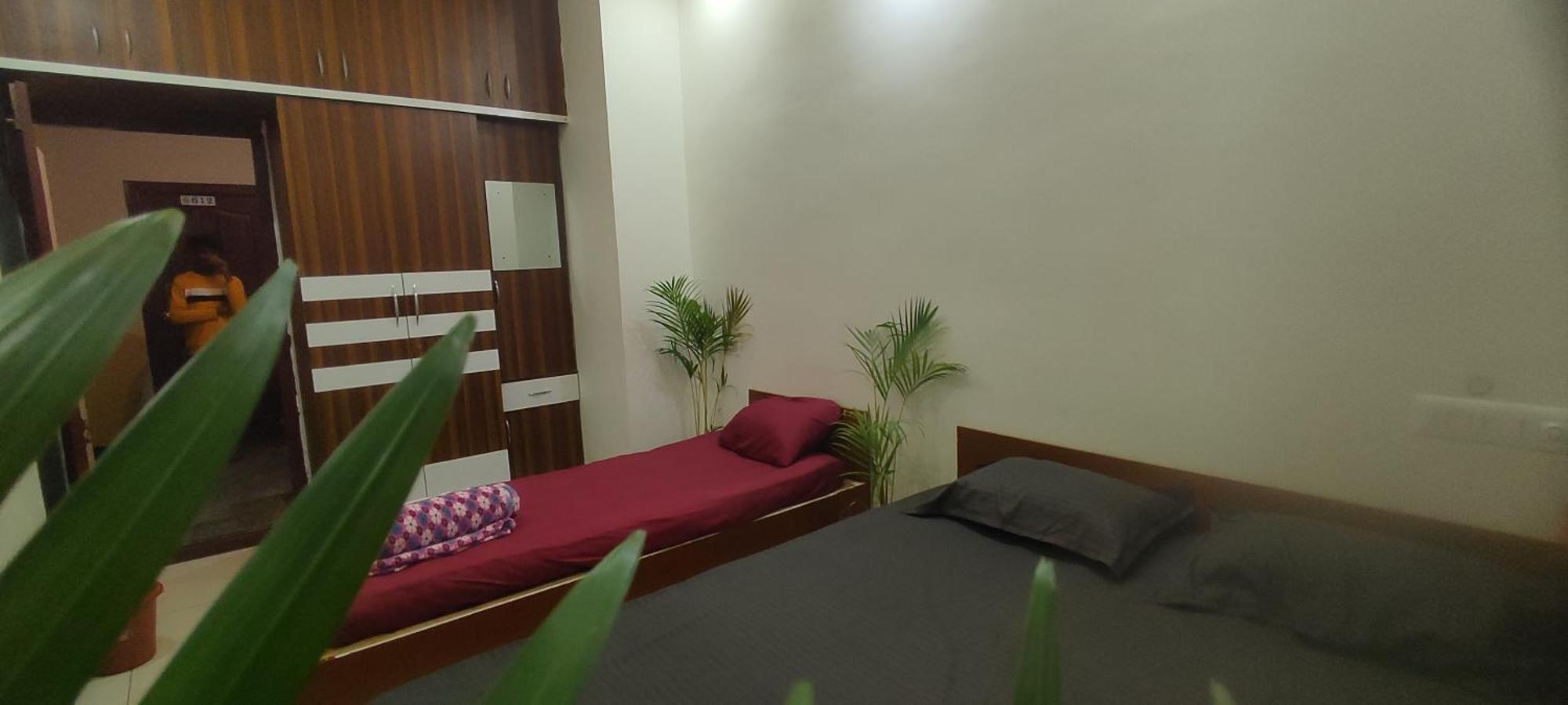 Adh Amilia Gardens Hotel Narasimharaja Puram Екстериор снимка
