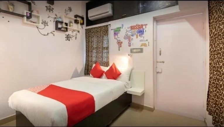 Adh Amilia Gardens Hotel Narasimharaja Puram Екстериор снимка